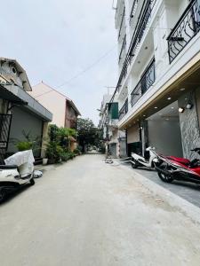 BÁN NHÀ PHÂN LÔ PHỐ ĐẠI LA - 50m 5 Tầng. GARA Ô TÔ 10 mét ra MP. Chỉ hơn 10 tỷ